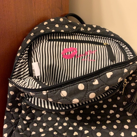 BETSY JOHNSON BACKPACK 🎒 - Picture 6 of 6